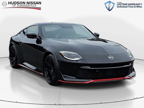 Used 2024 Nissan Z NISMO w/ Floor Mat Package RWD image 1