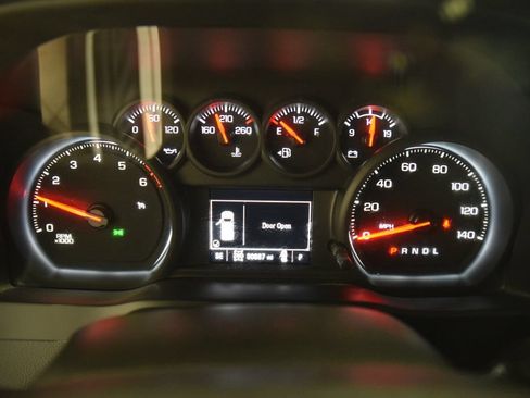 Used 2022 Chevrolet Silverado 2500 Custom w/ Custom Value Package AWD/4WD image 53