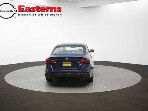 Used 2023 Nissan Altima 2.5 SR w/ SR Premium Package FWD image 34
