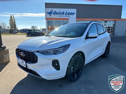 New 2025 Ford Escape ST-Line Elite w/ Premium Technology Package