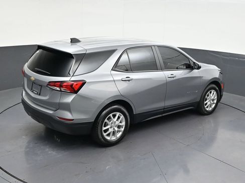 Used 2024 Chevrolet Equinox LS w/ LS Convenience Package FWD image 21