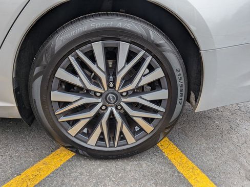 Used 2023 Nissan Altima 2.5 SV image 12