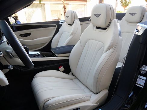 New 2026 Bentley Continental GTC image 2