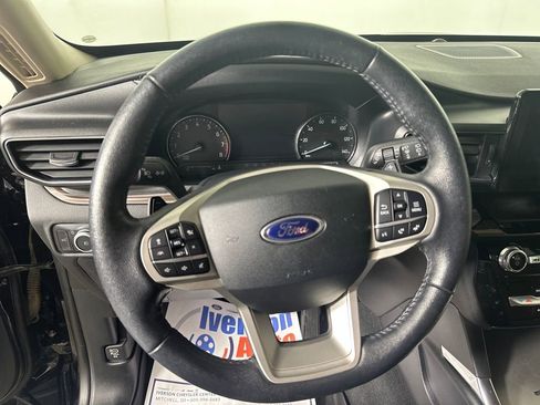 Used 2021 Ford Explorer Limited w/ Equipment Group 301A image 16