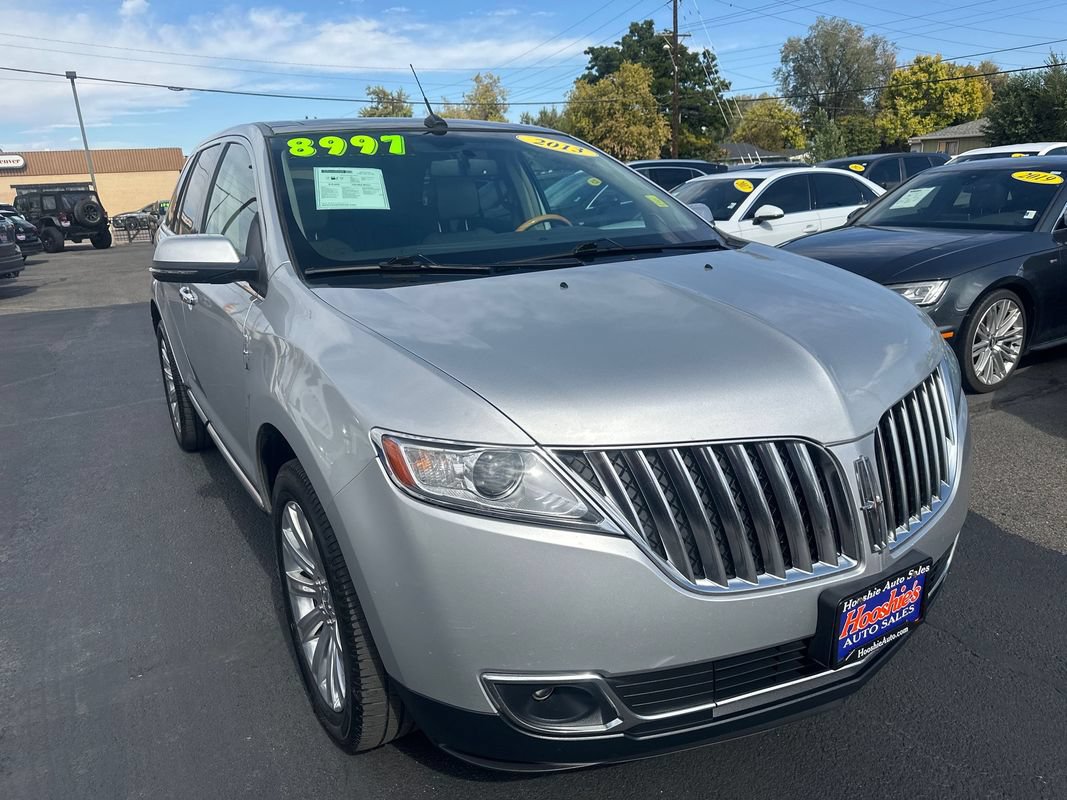 Used 2013 Lincoln MKX AWD image 4
