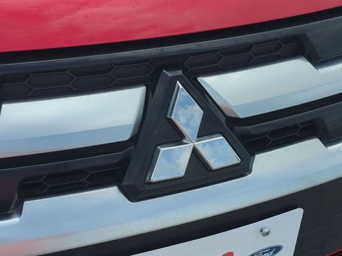 Used 2025 Mitsubishi Outlander Sport SE AWD/4WD image 29