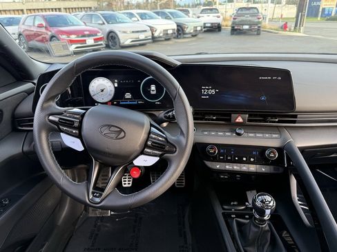 Certified 2025 Hyundai Elantra N image 20