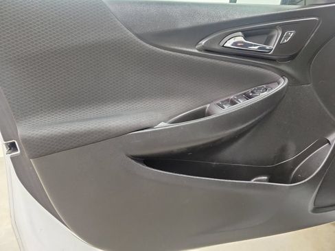 Used 2023 Chevrolet Malibu LS FWD image 19