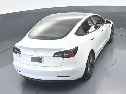Used 2023 Tesla Model 3 Standard Range image 50