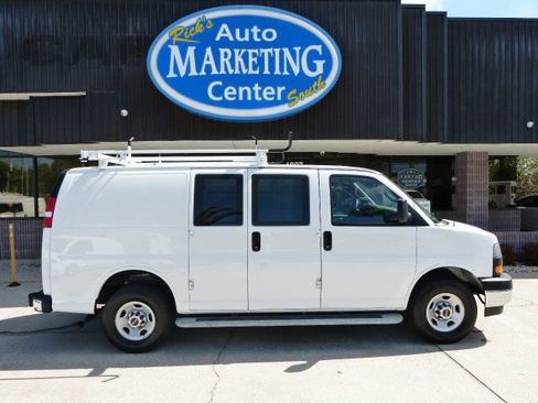 Used 2024 GMC Savana 2500 4.3L V6 GAS*2500*135 WB*FACTO w/ Driver Convenience Package image 4