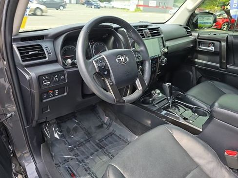 Used 2021 Toyota 4Runner Nightshade image 11