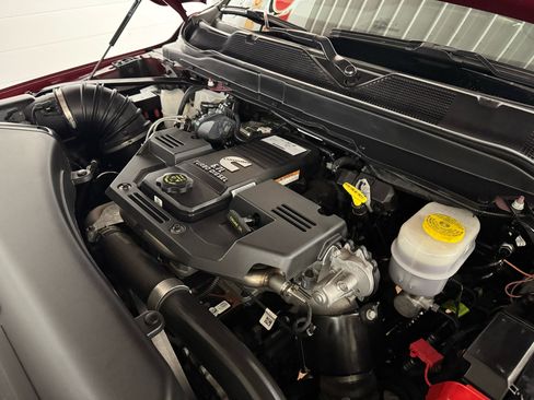 Used 2024 RAM 3500 Laramie w/ Night Edition image 11