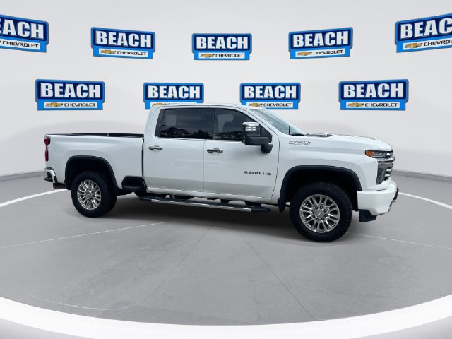 Used 2020 Chevrolet Silverado 2500 High Country w/ Technology Package AWD/4WD image 9