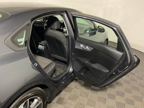 Used 2023 Kia Forte LXS FWD image 31
