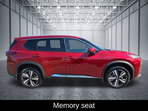 Certified 2021 Nissan Rogue SL FWD image 8