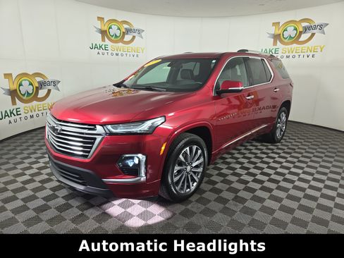 Used 2023 Chevrolet Traverse Premier AWD/4WD image 4