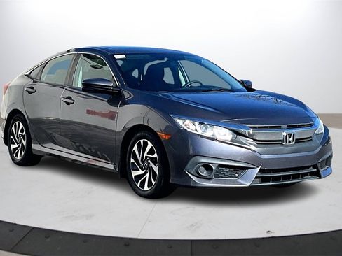 Used 2017 Honda Civic EX image 2