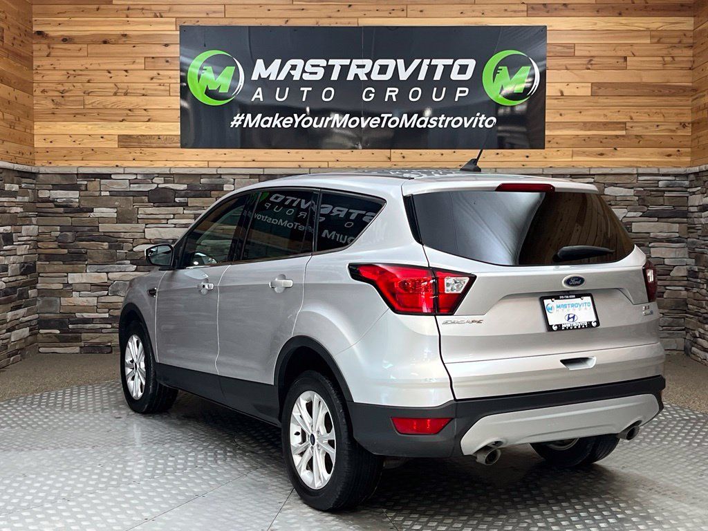 Used 2019 Ford Escape SE AWD/4WD image 12