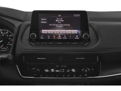 Used 2023 Nissan Rogue SL AWD/4WD image 9