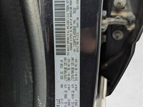 Used 2020 RAM 1500 Rebel image 23