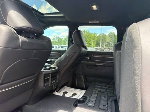 Used 2025 RAM 2500 Limited AWD/4WD image 18
