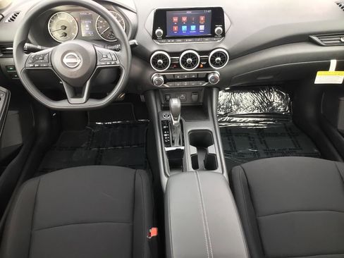 New 2025 Nissan Sentra S image 18