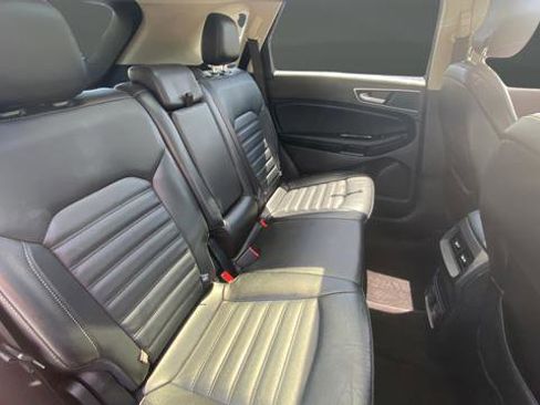 Used 2015 Ford Edge SEL w/ Equipment Group 201A AWD/4WD image 25