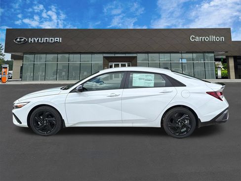 New 2026 Hyundai Elantra Sport FWD image 9