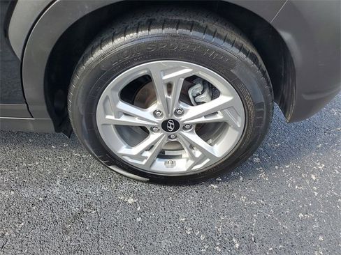 Certified 2023 Hyundai Kona SEL w/ Convenience Package image 30