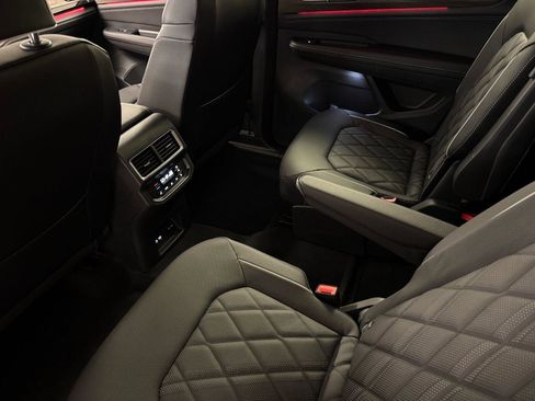 New 2026 Volkswagen Atlas SEL Premium R-Line image 11