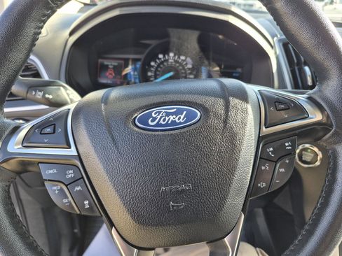 Certified 2024 Ford Edge SEL image 18