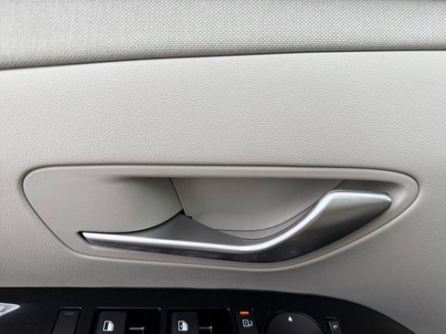 New 2026 Hyundai Tucson Limited image 25