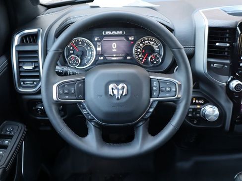 Used 2025 RAM 1500 Laramie AWD/4WD image 19