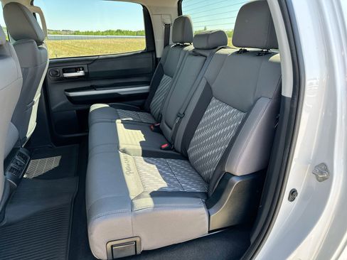 Used 2020 Toyota Tundra SR5 image 21