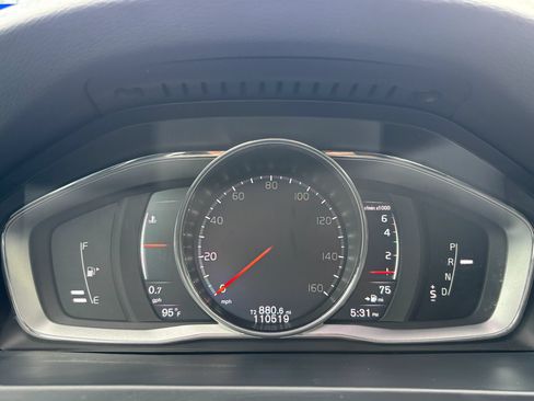 Used 2017 Volvo S60 T5 Dynamic FWD image 11