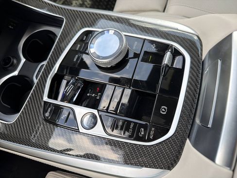 New 2027 BMW X7 M60i AWD/4WD image 37