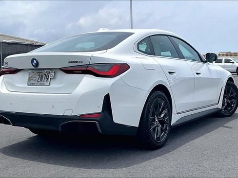 Used 2023 BMW i4 eDrive35 RWD image 2
