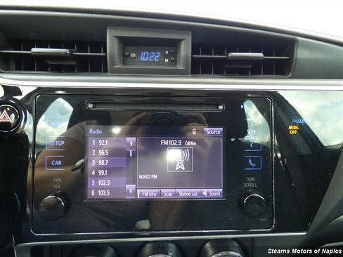 Used 2019 Toyota Corolla L FWD image 28
