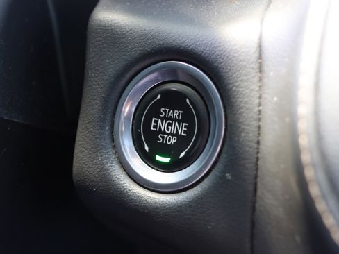 Used 2021 GMC Yukon SLT w/ SLT Luxury Plus Package AWD/4WD image 26