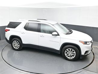 Used 2018 Chevrolet Traverse LT video 1