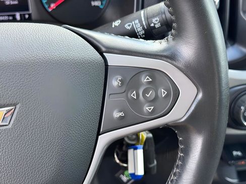 Used 2021 Chevrolet Colorado LT w/ Fleet Safety Package image 15