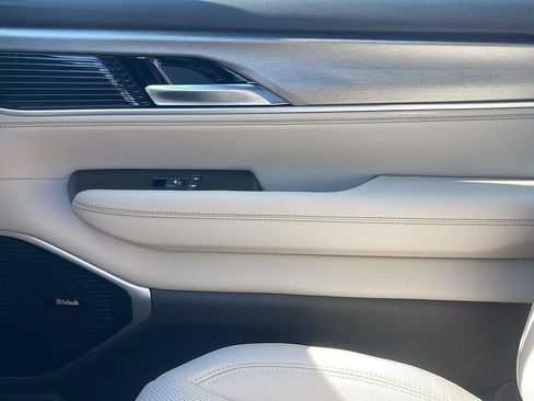 New 2026 Jeep Grand Wagoneer Limited AWD/4WD image 21