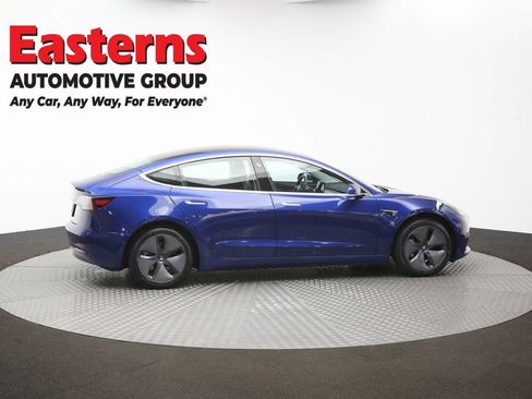 Used 2020 Tesla Model 3 Standard Range RWD image 40