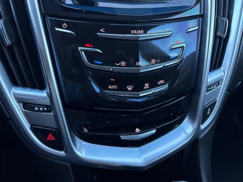 Used 2013 Cadillac SRX Base image 16