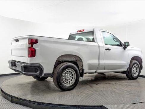 Used 2023 Chevrolet Silverado 1500 W/T image 8