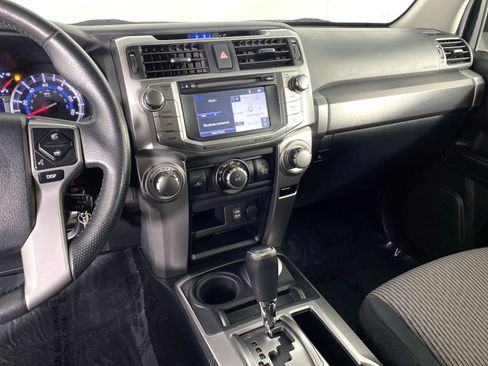 Used 2017 Toyota 4Runner SR5 image 25