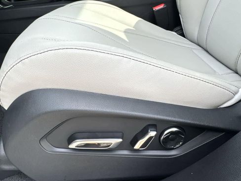 New 2026 Acura RDX SH-AWD image 14