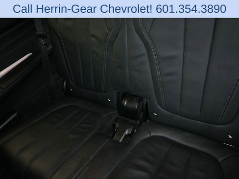 Used 2021 BMW X7 xDrive40i w/ Parking Assistance Package AWD/4WD image 17