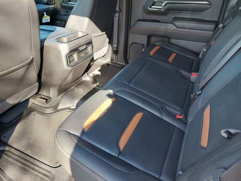 Used 2022 GMC Sierra 1500 AT4 w/ AT4 Preferred Package image 35