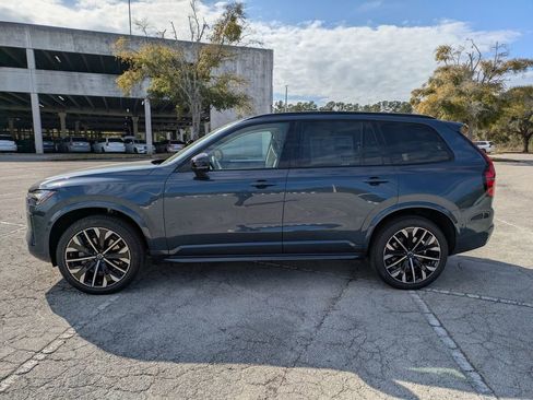 New 2026 Volvo XC90 B6 Ultra w/ Protection Package Premier image 3